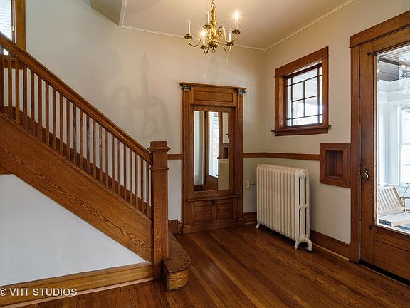 4th image of 1115 Home Ave