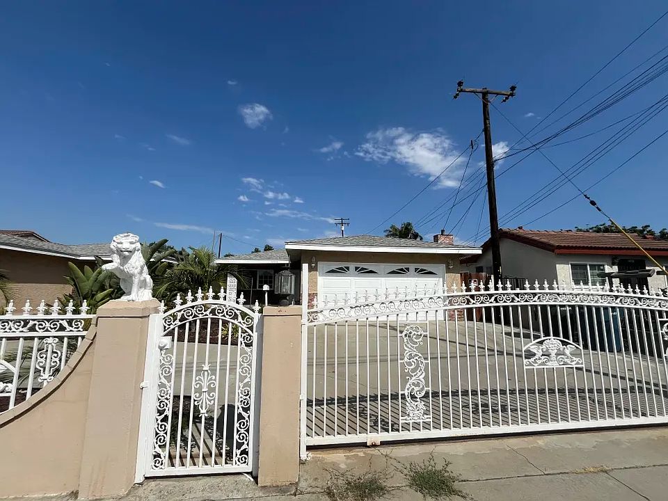 1st image of 14564 Bellflower Blvd