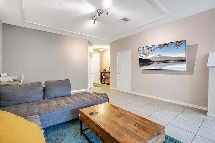 4764 Cliveden Loop — Photo 10