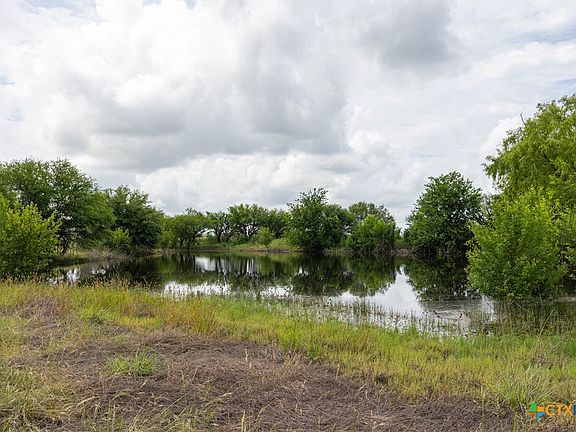 5th image of 6868 Pfeil Rd