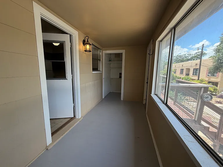 Laundry and/or storage room