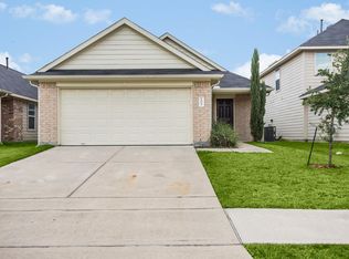 14943 Huntington Willow Ln, Houston, TX 77090