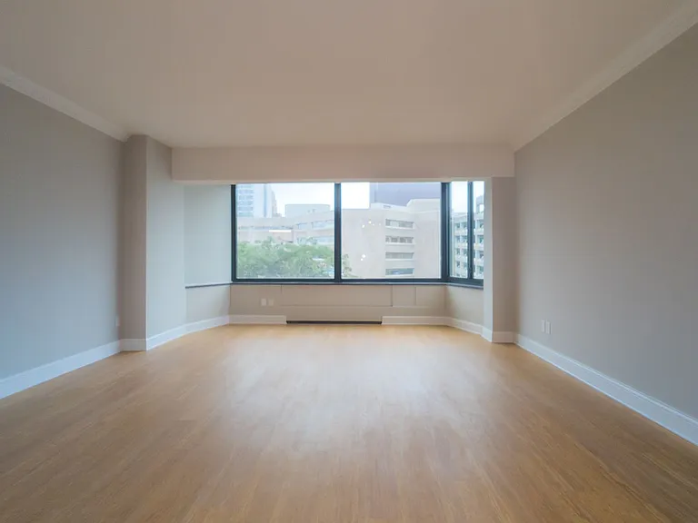 207 5th Ave SW #205 — Photo 14
