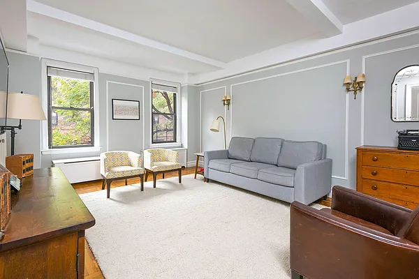 Sold by Compass | media 7