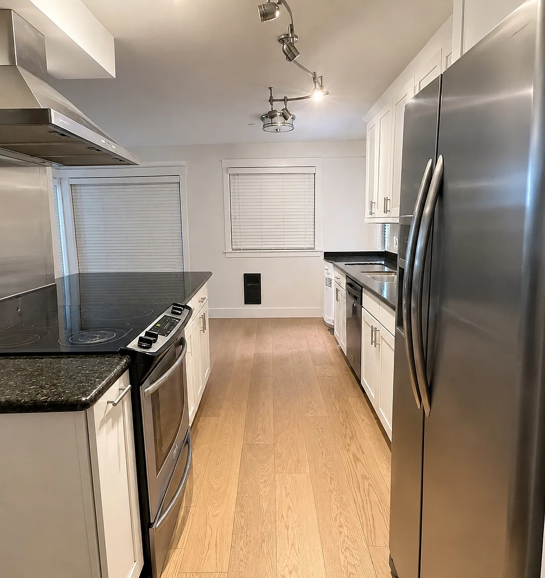 3204 81st Pl SE — Photo 1