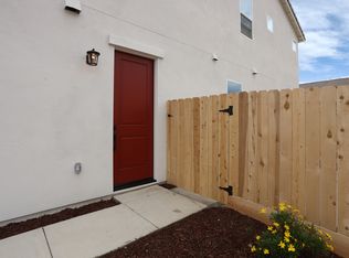 2282 Controllata St #2, Manteca, CA 95337