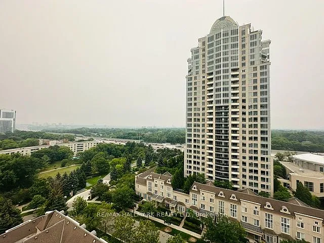 8 SE Rean Dr #1309 — Photo 11
