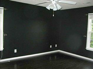 3706-3D Cotswold Ter, Greensboro, NC 27410