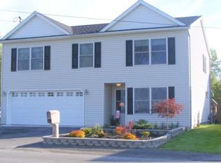 6230 Muskrat Bay Rd, Brewerton, NY 13029
