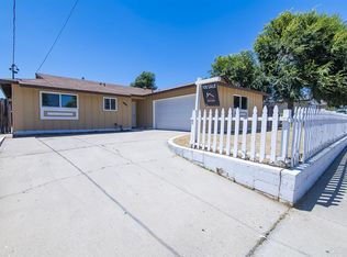 4941 Roja Dr, Oceanside, CA 92057