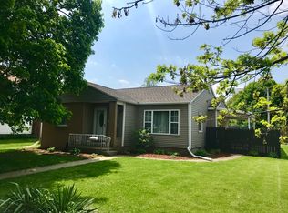 22 N Chestnut St, Princeton, IL 61356