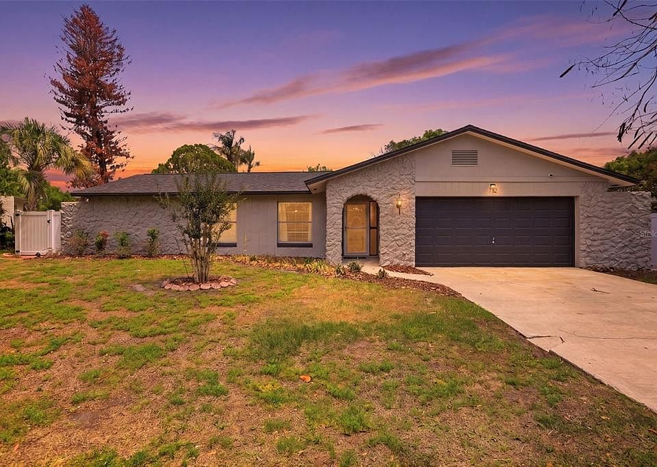 1st image of 732 Laurel Way