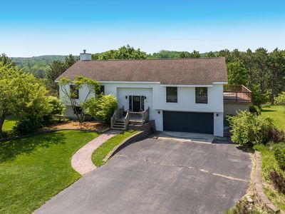 3141 Scenic Hills Dr, Williamsburg, MI, 49690