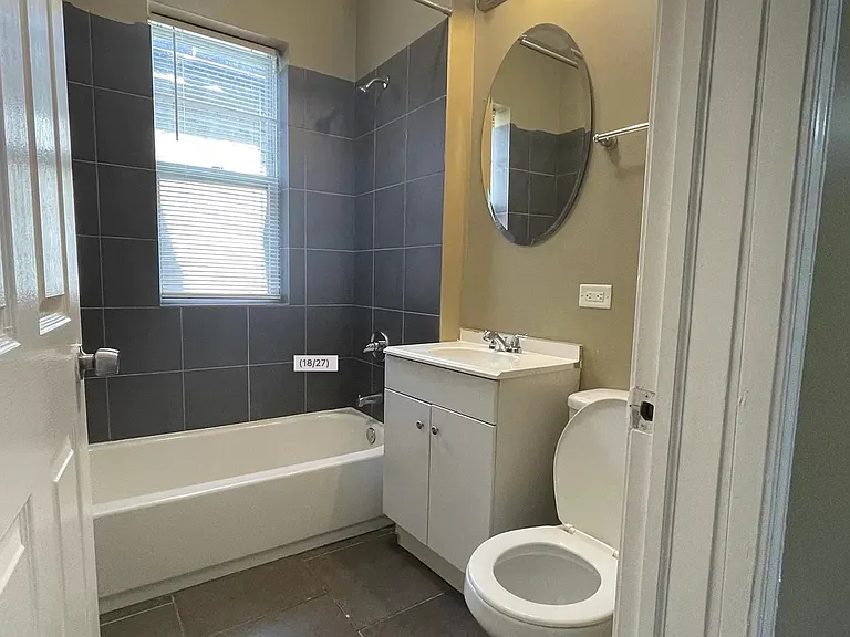 1853 S Springfield Ave #2 — Photo 5