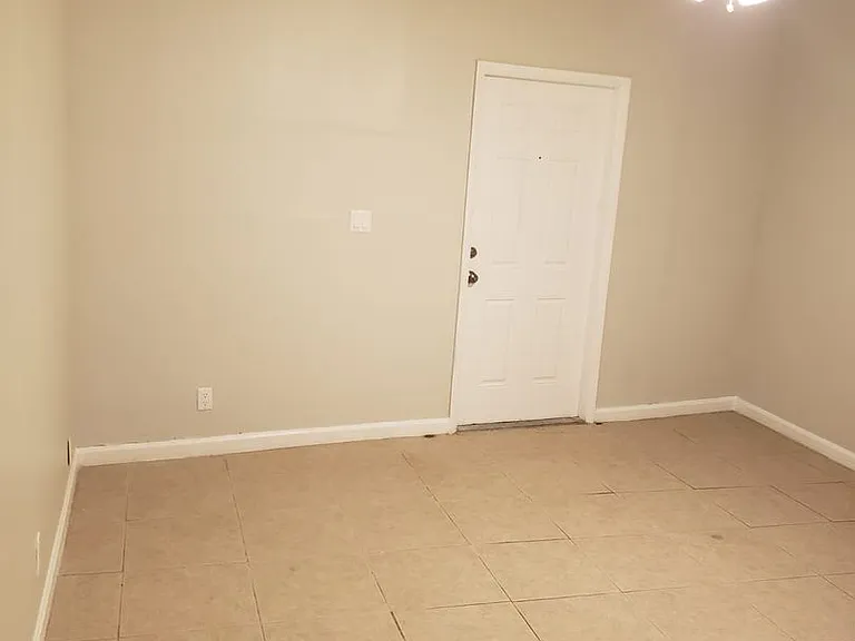 978 SW 10th Dr — Photo 39
