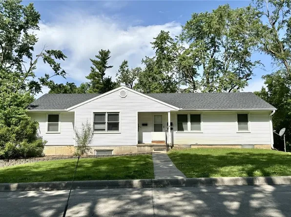 308 S Clayton Ave, Maryville, MO 64468