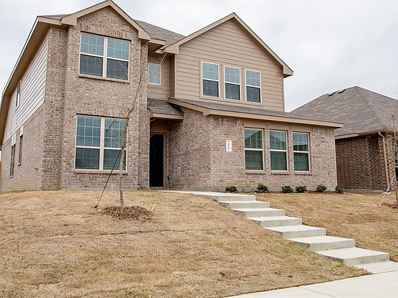 2nd image of 1829 Cross Oaks Dr