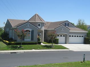 220 Summerset Drive, Brentwood, CA