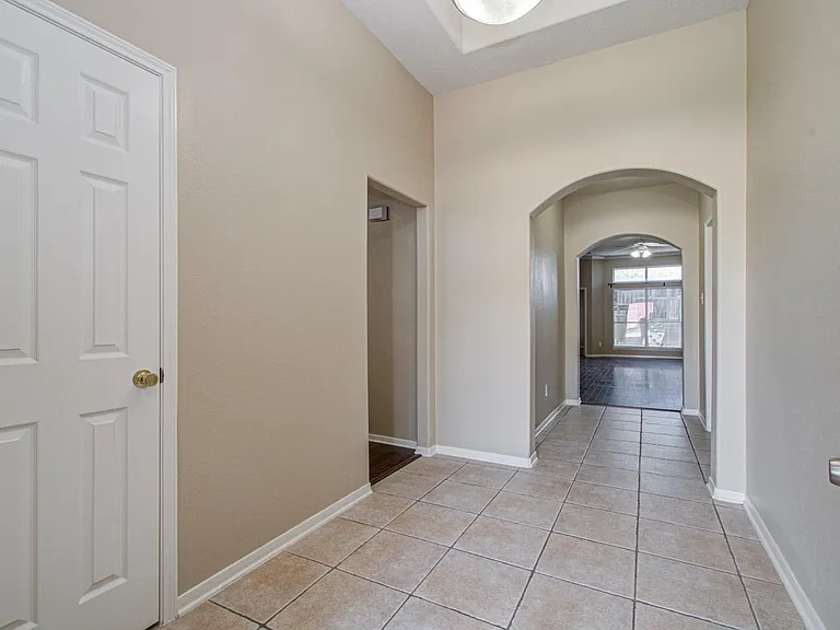 24203 Emory Green St — Photo 3