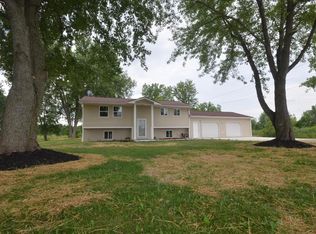 7476 Wilson Rd, Otisville, MI 48463