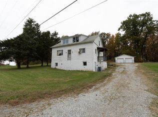 629 Englishman Hill Rd, Connellsville, PA 15425