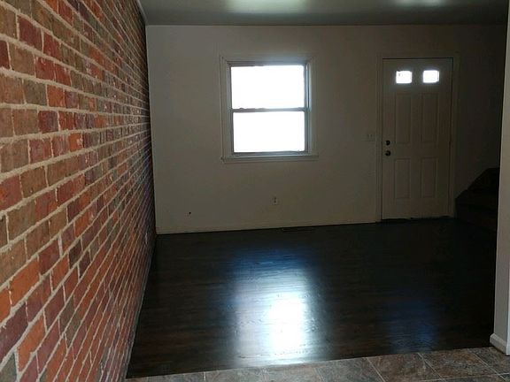 3rd image of 5791-5805 N Meadows Blvd #7590525