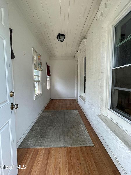 4th image of 274 3rd Avenue
