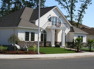 869 Arrowhead Trl, Eagle Pt, OR 97524