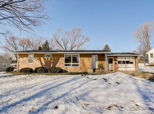 537 E North St, Jefferson, WI 53549