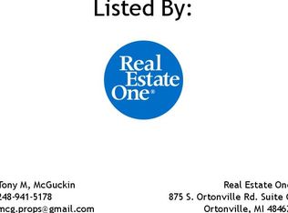 5030 Waldon Rd, Clarkston, MI 48348