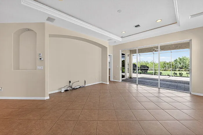 118 Padova Way — Photo 26