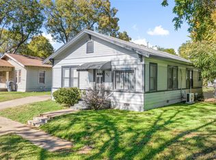 311 8th Ave NW, Ardmore, OK 73401