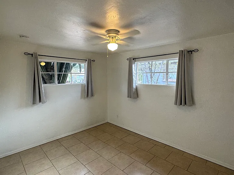 2942 W Butler Dr — Photo 5
