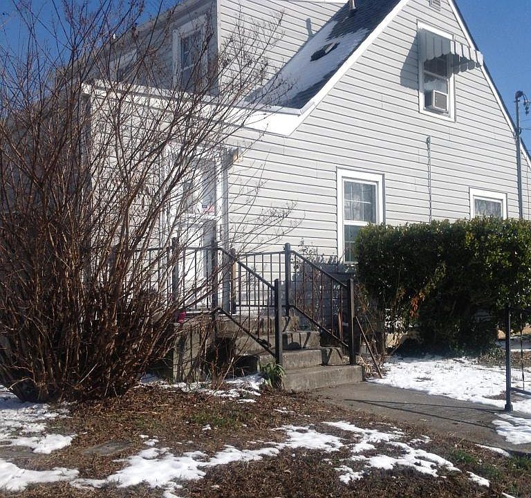 1st image of 2901 Avondale Ave