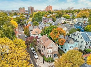 31-33 Rockingham St, Cambridge, MA 02139