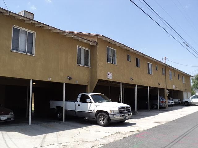 2nd image of 233 N Palm Ave APT D