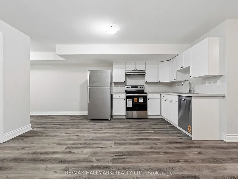 797 Oxford St #BASEMENT — Photo 3