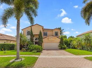 1021 NW 185th Avenue, Pembroke Pines, FL 33029