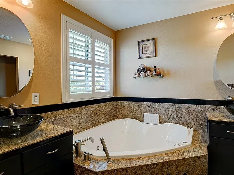 522 Woodlake Dr — Photo 12