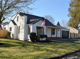 424 10th St SW, Puyallup, WA 98371