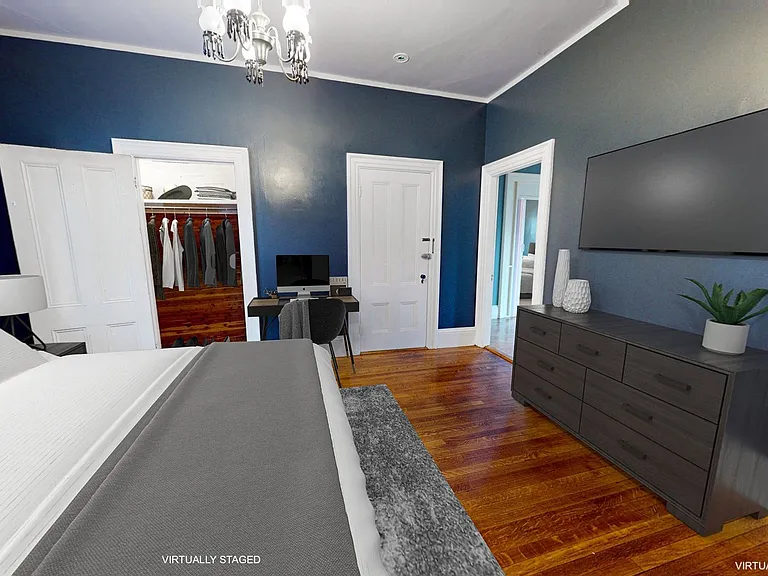 184 Ash St — Photo 5