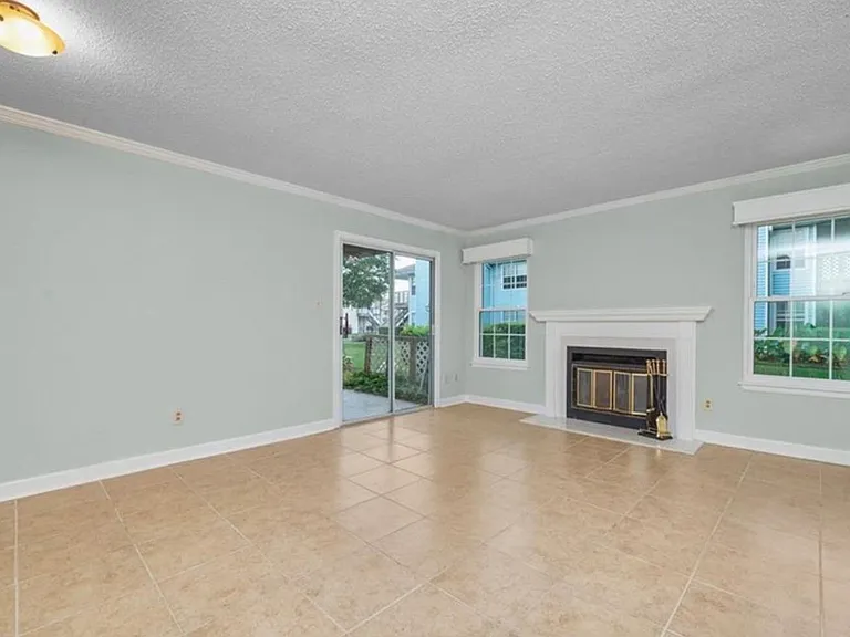 4240 Thalia Station Cir #103 — Photo 6