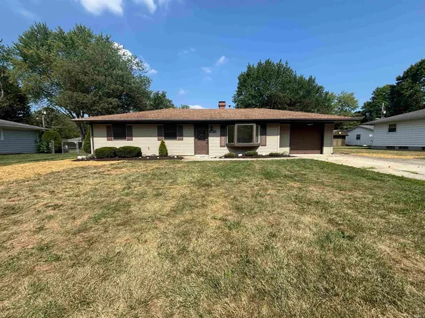 8025 Sunny Ln, Fort Wayne, IN 46835