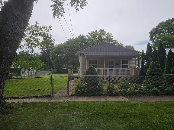 2nd image of 715 Lum Ave