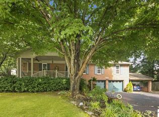 311 Oakdale Dr, Murray, KY 42071