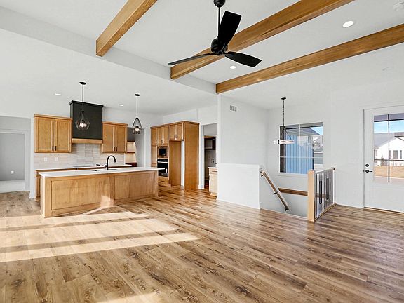 5th image of 3216 N Bedford Ct