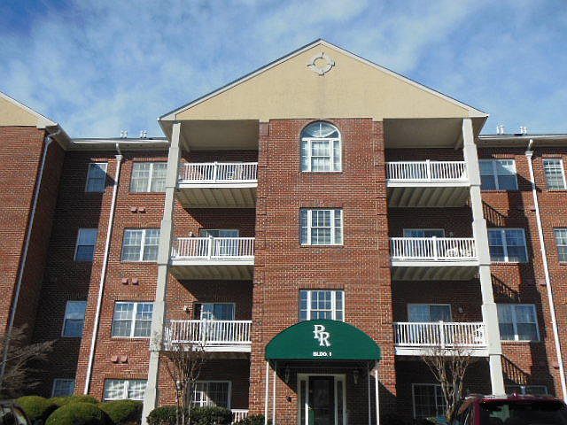 1st image of 4434 Pheasant Ridge Rd SW Unit 301