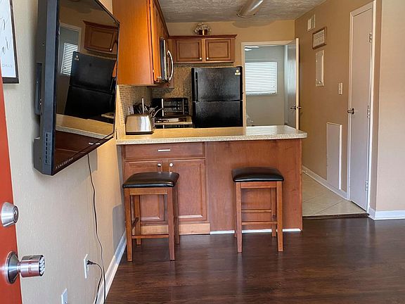 2nd image of 253 Hayden Rd APT 257
