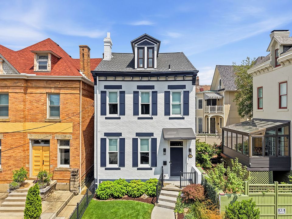 1st image of 815 Ivy St