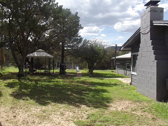 Big backyard! No neighbors